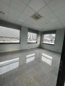 Lokal biurowy 169,5 m2 w CENTRUM BIZNESOWYM AVENIDO