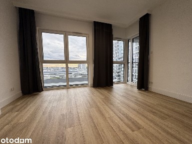 Bliska Wola Tower, ul. Kasprzaka 29, 13 piętro, ciche, piękny widok