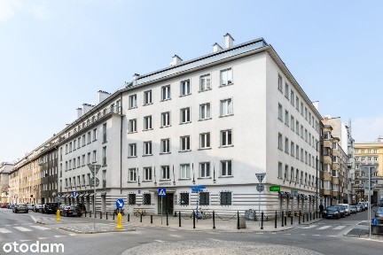 Lokal w kamienicy biurowej - Mokotowska
