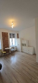 (29) Wynajmę bezpośrednio kawalerkę / Słowiańska 20