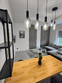 Nowoczesne mieszkanie 2 pokojowe (zamykana sypialnia)