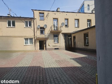 M-3 Centrum z balkonem.