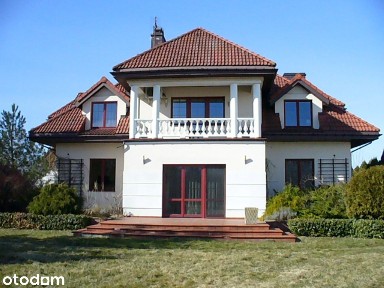 Dom, 418 m², Adamowizna