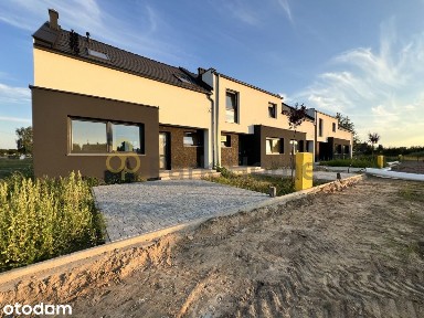 Dwupoziomowe l. mieszkalne, 5 pokoi. Ogródek.