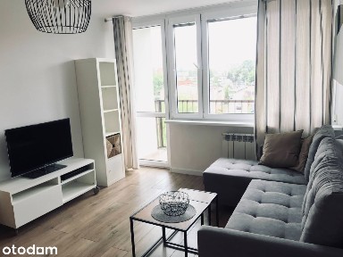 Kawalerka, duża kuchnia z jadalnią balkon piwnica