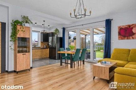 Krępsko- nowoczesny dom 108m2 z garażem, 800m2 dz.