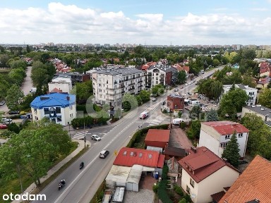 Lokal użytkowy na wynajem parter z witryną, Włochy