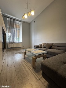 Mieszkanie z antresolą w Zambrowskiej kamienicy-41,65 m²