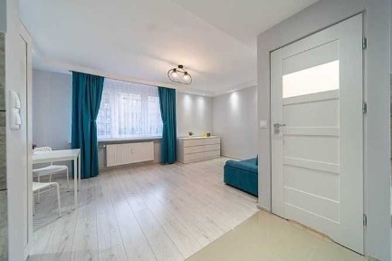 *Piotrkowska 21B, Centrum, jasna kawalerka w Częstochowie, BRAK PROWIZJI