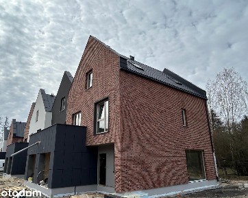 Nowoczesny dom 189 m² - Kameralne osiedle w Łazach
