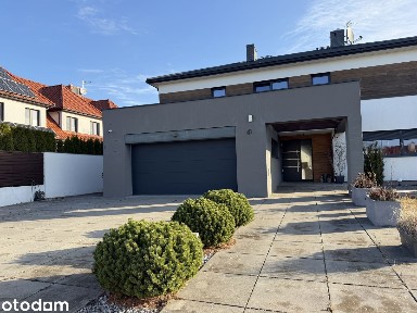 Nowoczesny Dom 270 m2 Bezrzecze plus domek dla gości 64 m2 Niska cena!