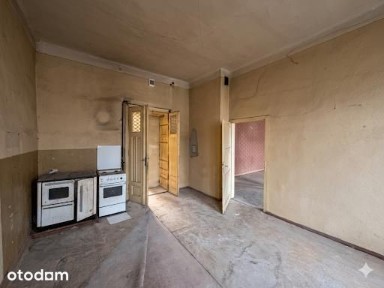 OKAZJA! 54 m², 2 osobne wejścia, 3 pokoje - Potencjał na 3 kawalerki!