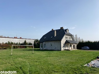 Dom w Rąbieniu 210m2 z działką 3100m2 i pięknym ogrodem