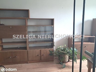 Okol. I Urzędu Skarbowego, C.O. Miejskie, Balkon