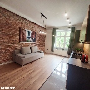 Piękny apartament w Śródmieściu. Wysoki standard, niski czynsz.