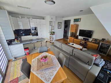3 pokoje | 64 m² | Ogrody Hallera | Balkon | Gotowe do zamieszkania