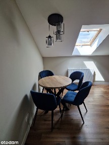 Przestronne mieszkanie z balkonem