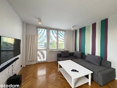 2 pokoje | Oddzielna kuchnia | Balkon | Blisko metra Służew