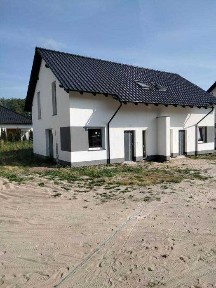 Dom w zabudowie bliźniaczej POWI,ĘKSZONY - 100m2 powierzchni użytkowej