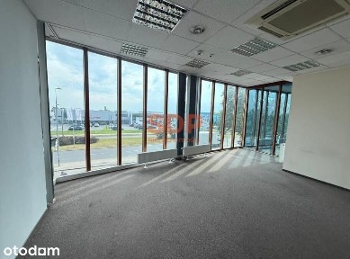 Lokal biurowy 30, 95 m2 | Okęcie | Funkcjonalna przestrzeń
