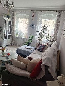 Ładne 2 pokoje 52mkw,ścisłe centrum,oficyna,360 tys do negocjacji!