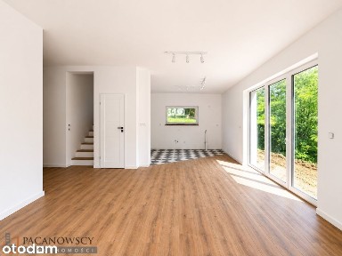 Dom, 157,04 m², Węgrzce