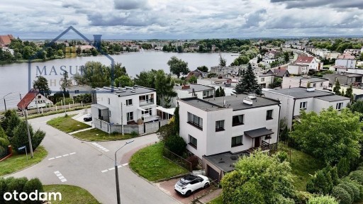 Dom z panoramicznym widokiem na miasto i jezioro