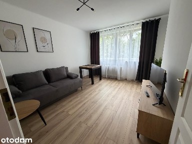 2 pokoje 36 m², Park Moczydło, Metro, Bezpośrednio, Po remoncie