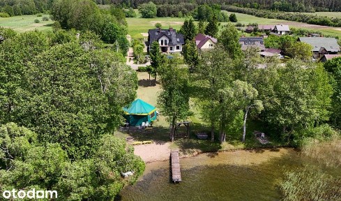 Przy samym jeziorze Serwy * Domy 280 m2 i 180 m2