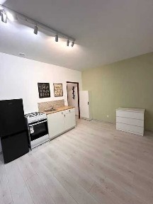 Małe mieszkanie 30m2 / 2 pokoje/ Szwederowo