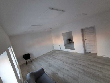 Wynajmę klimatyzowany lokal usługowy 26 m², parter | po remoncie | 1600 zł + media