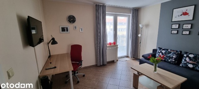 Przytulna kawalerka | Oddzielna kuchnia | Od zaraz | Krzyki