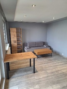 Katowicka, kawalerka 38m2, po remoncie, bez prowizji.