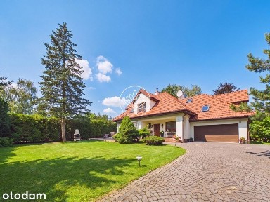 Blisko SKM / Świetna lokalizacja / Zadbana działka