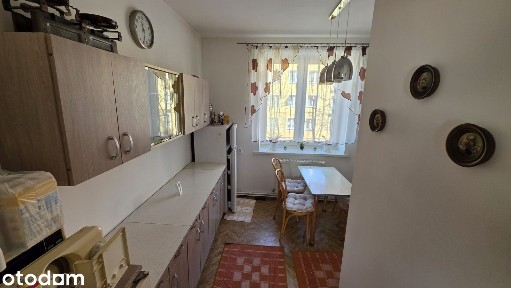 Przestronne mieszkanie 56 m² do remontu + piwnica 20 m² - Huta Stara B