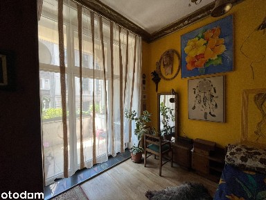 Przestronny apartament w zadbanej kamienicy - Centrum Katowic