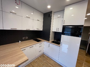 kawalerka / balkon / miejsce postojowe w cenie