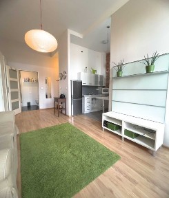 Grabiszyńska - Pet friendly - Idealnie zlokalizowana kawalerka z osobn