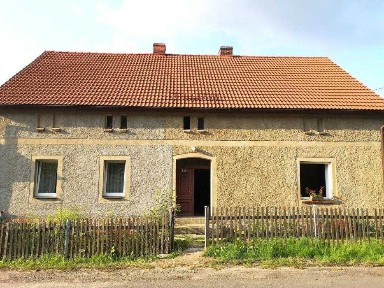 Duży poniemiecki dom w Trzcińsku, Rudawy Janowickie