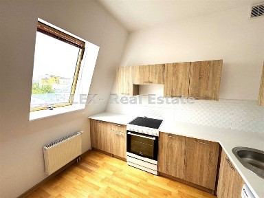 Przytulne 2-pokojowe mieszkanie 33 m² w centrum Pruszkowa.
