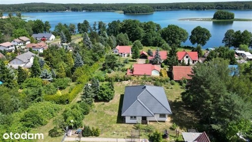 Nowoczesny dom na osiedlu Niesłysz