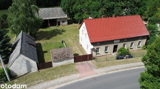 Dom z dużym potencjałem + zabudowania magazynowe Działka 41 arów