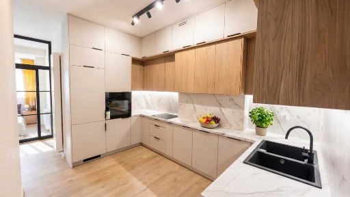 Nowoczesne 3-pokojowe mieszkanie po generalnym remoncie | 62,5 m² | I piętro | Winda | Centrum | Gotowe do zamieszkania