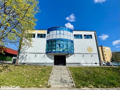 Lokale do wynajęcia o różnej powierzchni w budynku z piękną ekspozycją