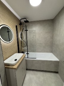 Mieszkanie 3 pokojowe z garderobą, dwoma piwnicami i dużym balkonem