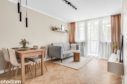 Centrum| 2 pokoje| Nowe wnętrze | Balkon| Niski blok