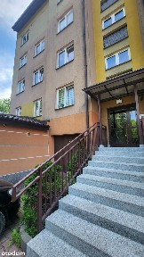 Przestronne mieszkanie z balkonem w Dąbrowie Górniczej