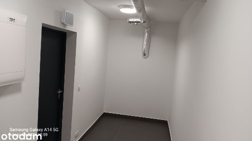 Dworzec PKP Skierniewice - magazyn 9,96 m2 w piwnicy