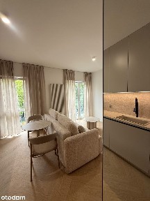 REZERWACJA Świeżo wykończona KAWALERKA Z BALKONEM + MIEJCE GARAŻOWE