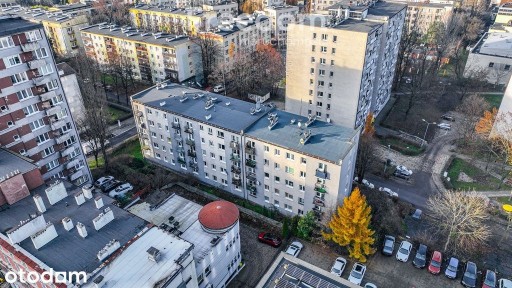 Dwa pokoje z balkonem. Lokalizacja: AWF, centrum